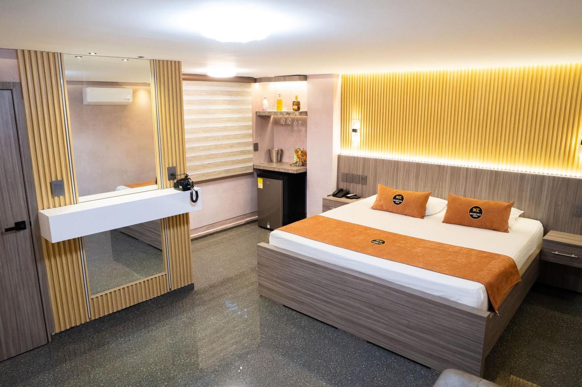 Hotel Bacata Isla บูการามังกา ภายนอก รูปภาพ