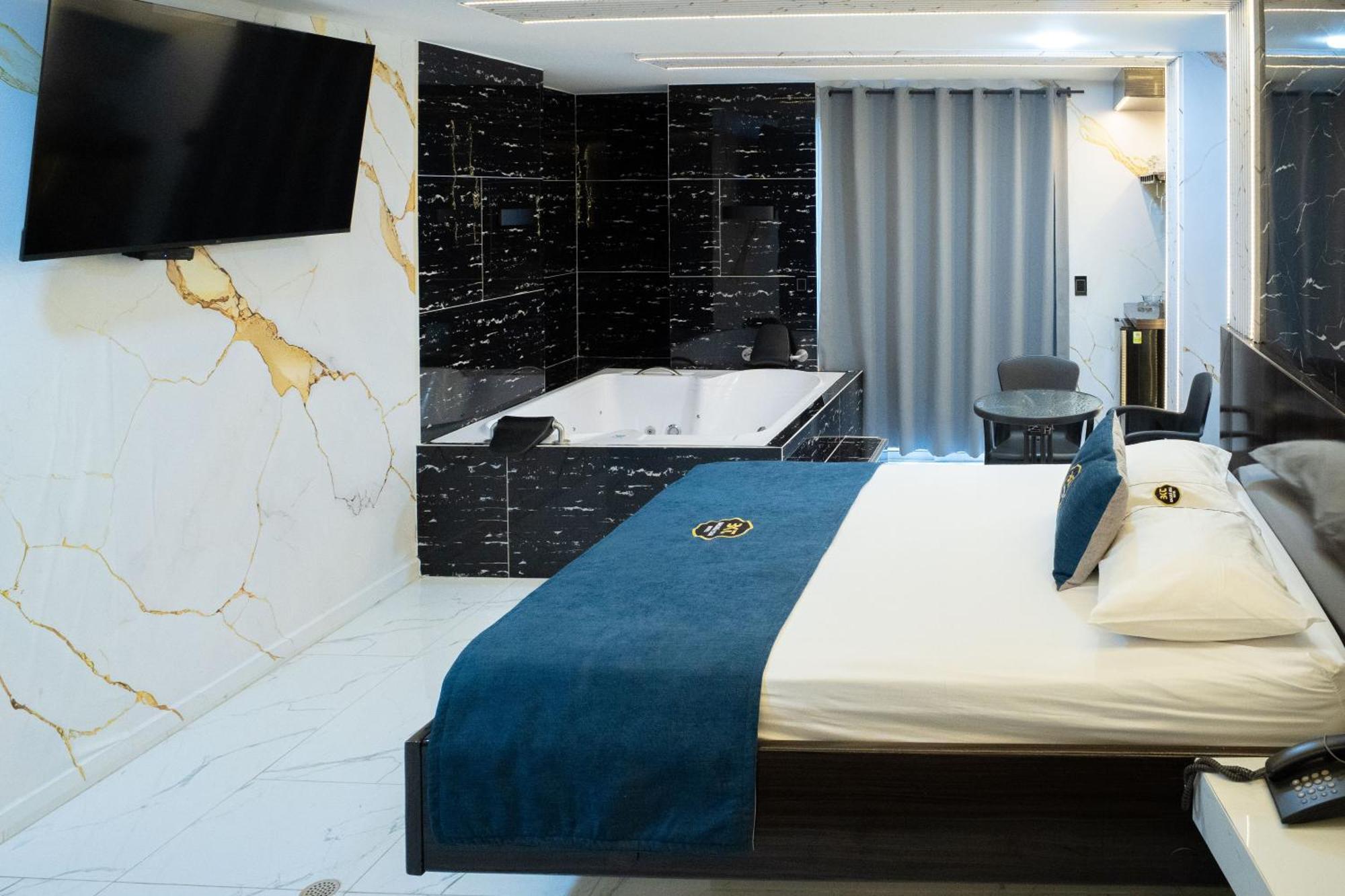 Hotel Bacata Isla บูการามังกา ภายนอก รูปภาพ