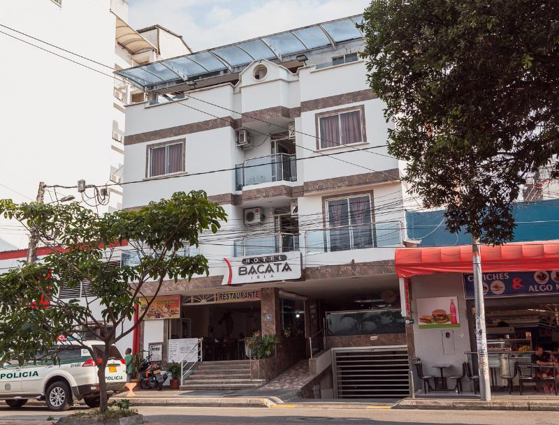 Hotel Bacata Isla บูการามังกา ภายนอก รูปภาพ